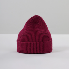 Load image into Gallery viewer, Le Bonnet - Beanie - Wine