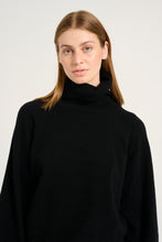 Load image into Gallery viewer, Gestuz - Manzi Rollneck - Black